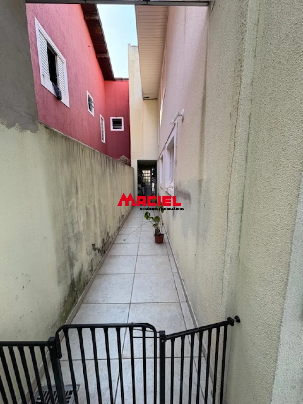 Comprar Casa / Sobrado em S&atilde;o Jos&eacute; dos Campos R$ 750.000,00 - Foto 10