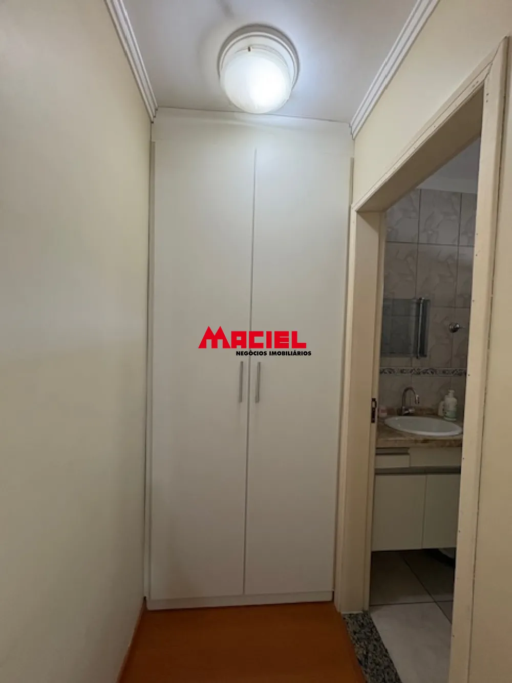 Comprar Casa / Sobrado em S&atilde;o Jos&eacute; dos Campos R$ 750.000,00 - Foto 17