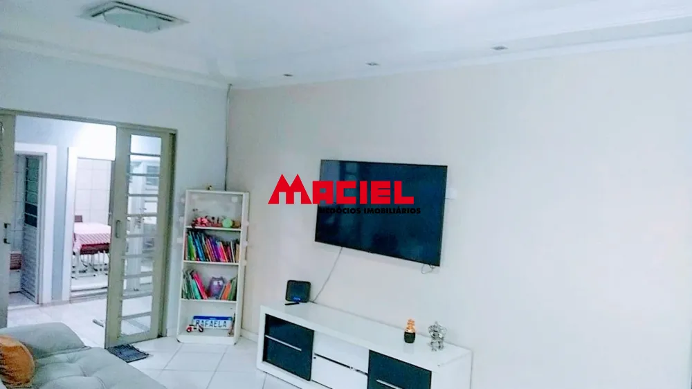 Comprar Casa / Padr&atilde;o em S&atilde;o Jos&eacute; dos Campos R$ 640.000,00 - Foto 2