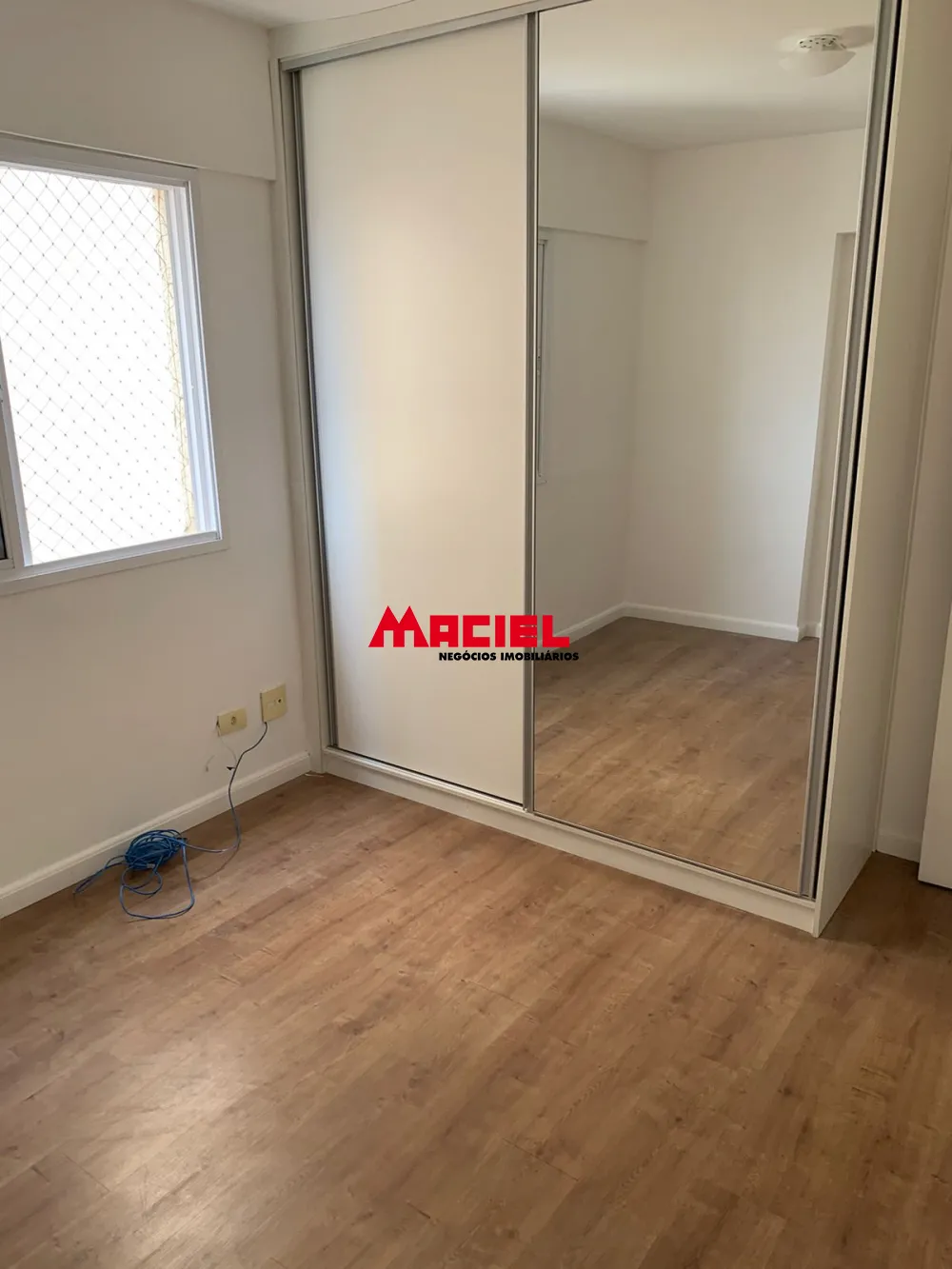 Alugar Apartamento / Padr&atilde;o em S&atilde;o Jos&eacute; dos Campos R$ 3.850,00 - Foto 17