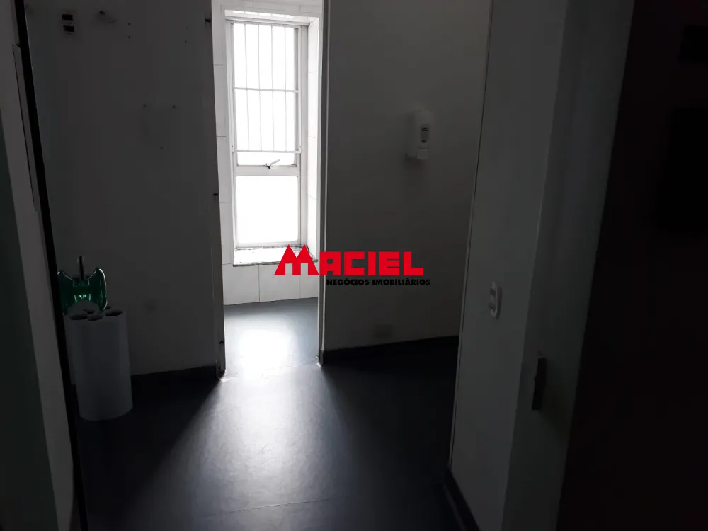 Comprar Comercial / Sala em S&atilde;o Jos&eacute; dos Campos R$ 190.000,00 - Foto 4