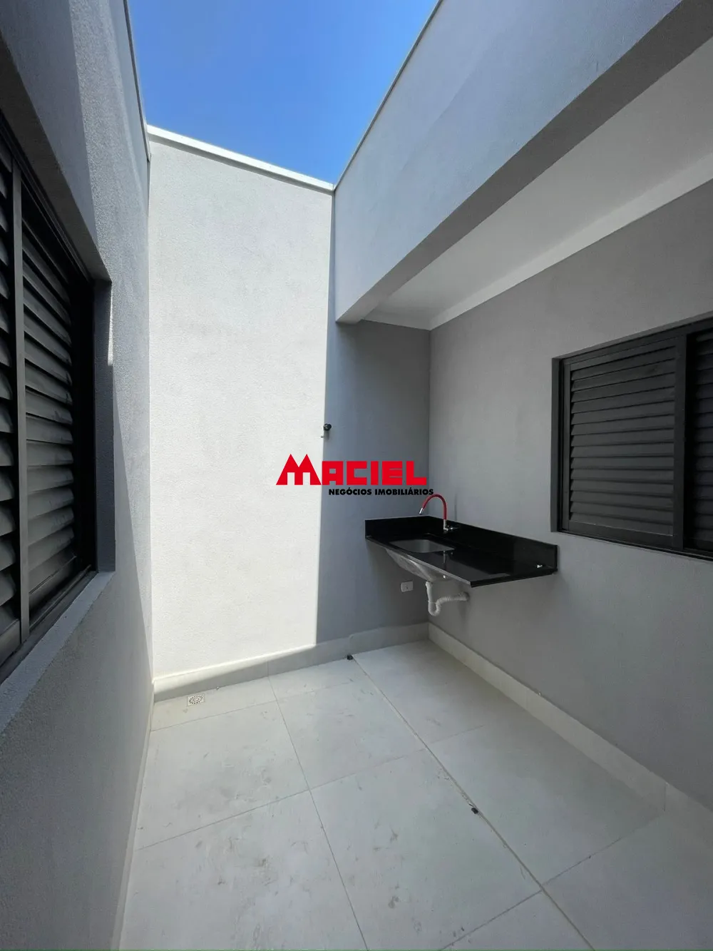 Comprar Casa / Padr&atilde;o em S&atilde;o Jos&eacute; dos Campos R$ 690.000,00 - Foto 10