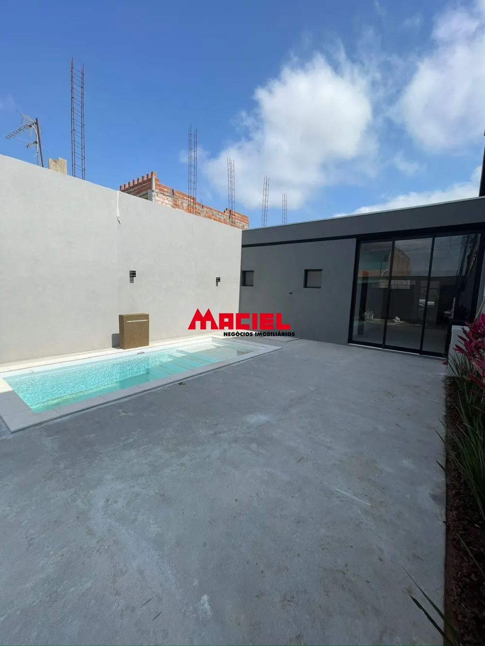 Comprar Casa / Padr&atilde;o em S&atilde;o Jos&eacute; dos Campos R$ 690.000,00 - Foto 2