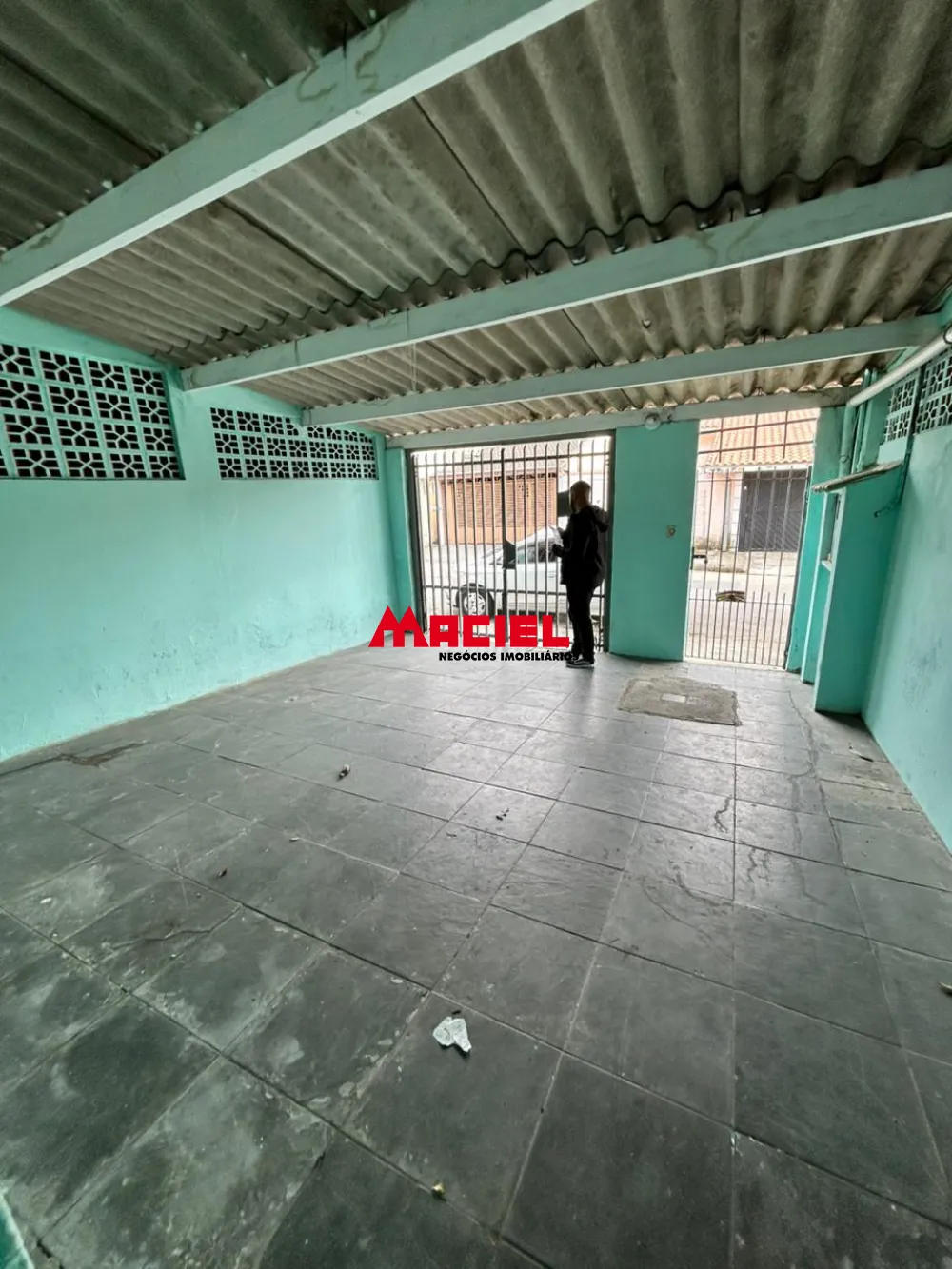 Comprar Casa / Sobrado em S&atilde;o Jos&eacute; dos Campos R$ 300.000,00 - Foto 3