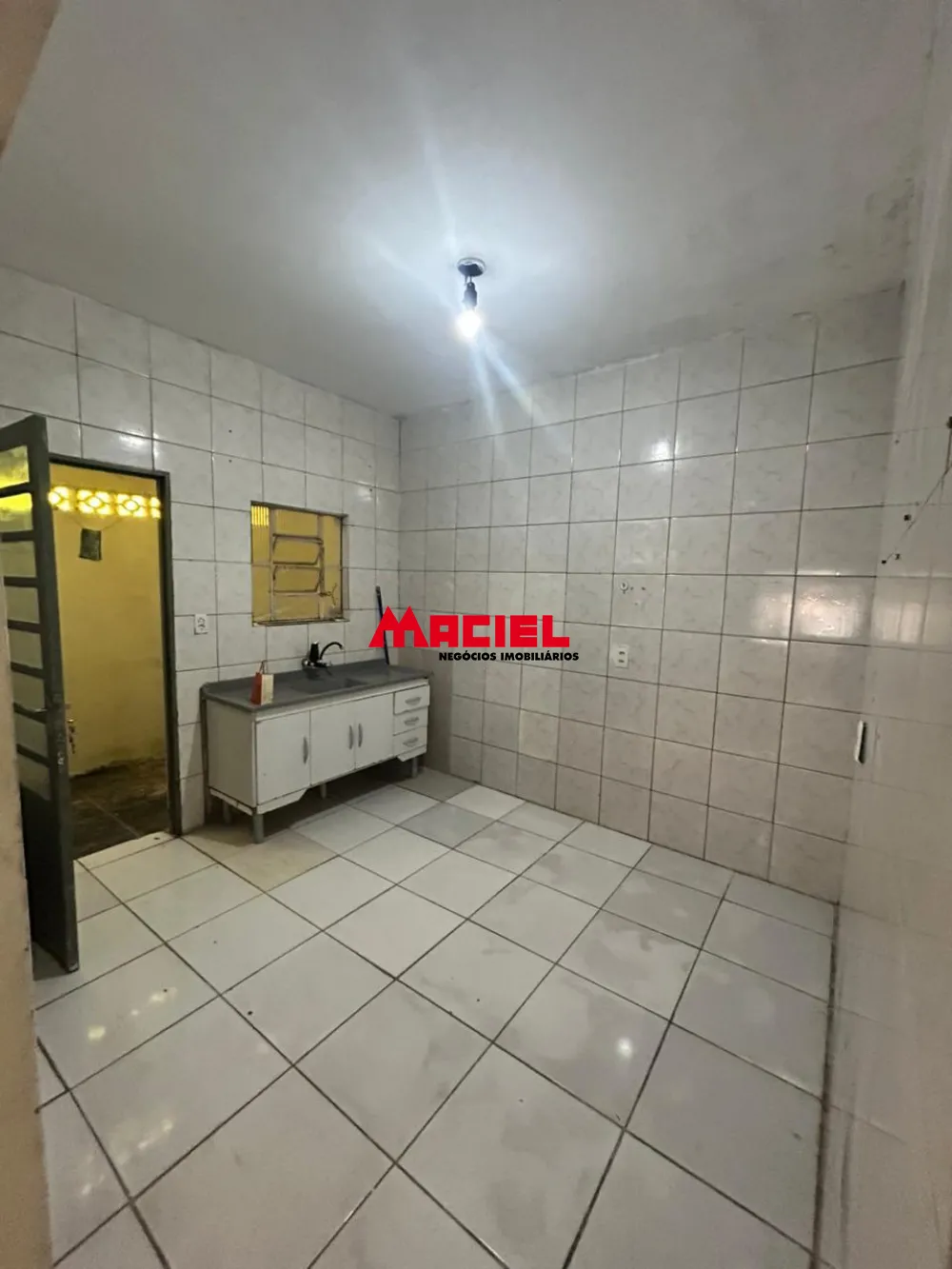 Comprar Casa / Sobrado em S&atilde;o Jos&eacute; dos Campos R$ 300.000,00 - Foto 13