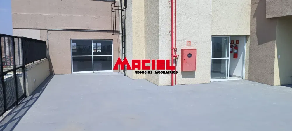 Alugar Apartamento / Padr&atilde;o em S&atilde;o Jos&eacute; dos Campos R$ 2.700,00 - Foto 2