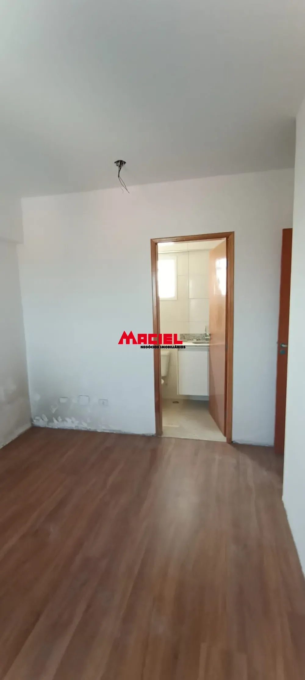 Alugar Apartamento / Padr&atilde;o em S&atilde;o Jos&eacute; dos Campos R$ 2.700,00 - Foto 20