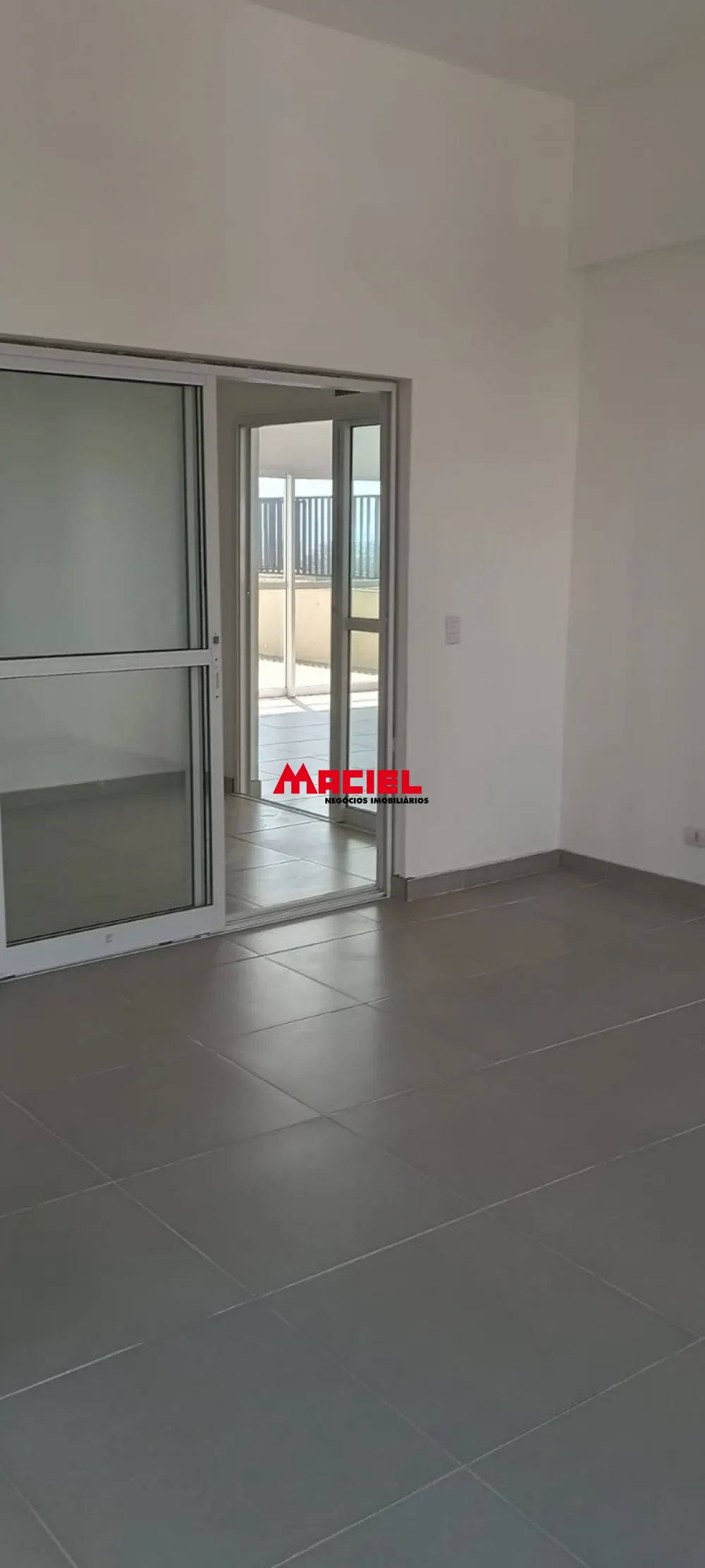 Alugar Apartamento / Padr&atilde;o em S&atilde;o Jos&eacute; dos Campos R$ 2.700,00 - Foto 48