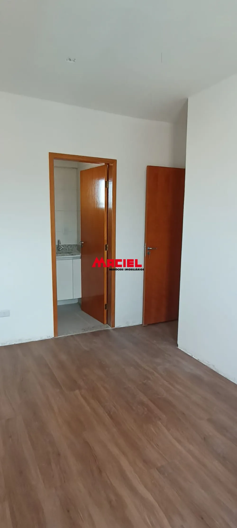 Alugar Apartamento / Padr&atilde;o em S&atilde;o Jos&eacute; dos Campos R$ 2.700,00 - Foto 27
