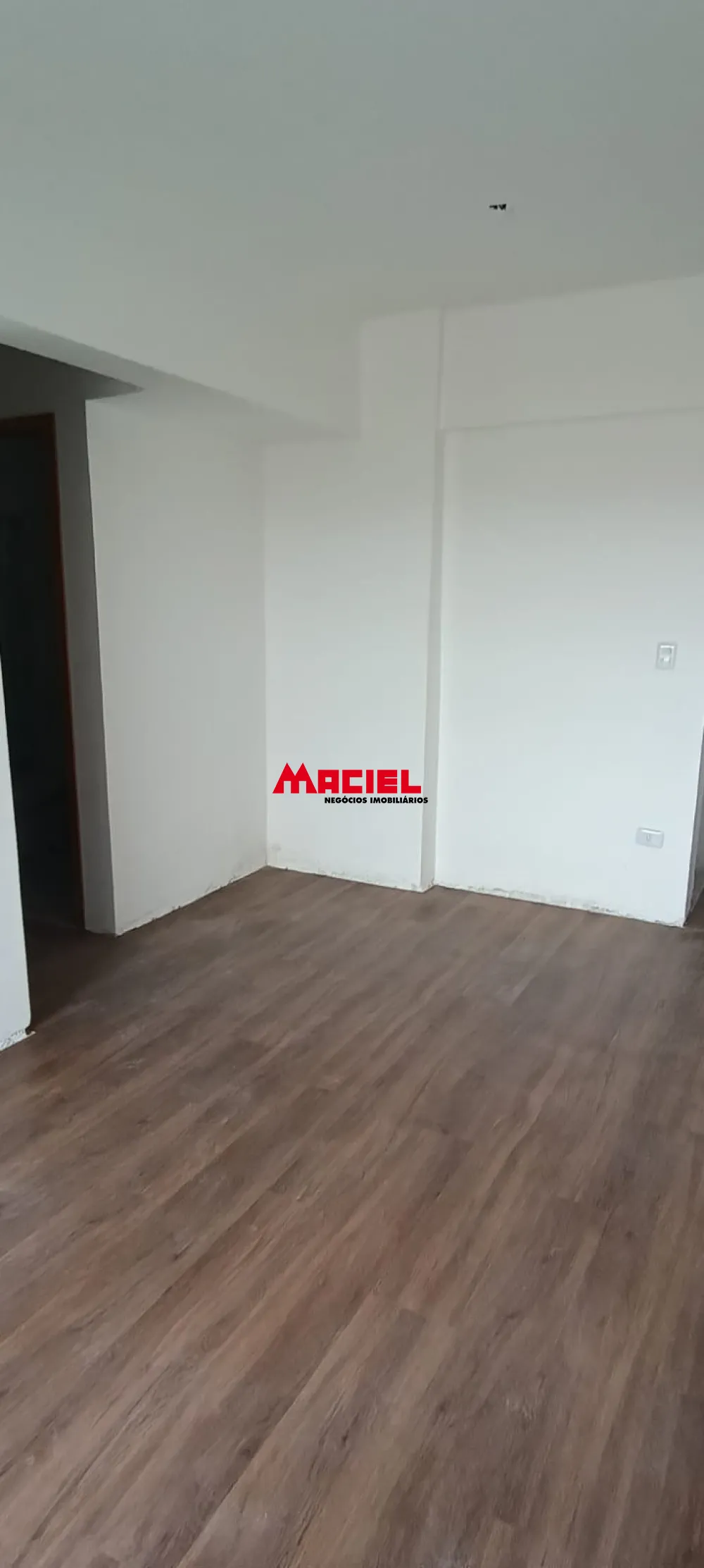 Alugar Apartamento / Padr&atilde;o em S&atilde;o Jos&eacute; dos Campos R$ 2.700,00 - Foto 9