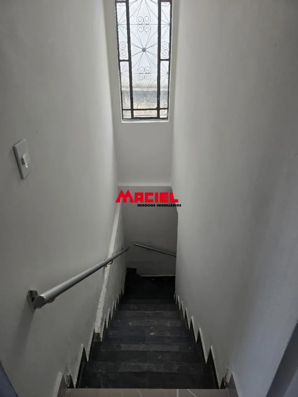 Alugar Casa / Padr&atilde;o em S&atilde;o Jos&eacute; dos Campos R$ 4.500,00 - Foto 16