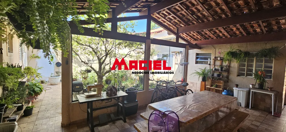 Comprar Casa / Padr&atilde;o em S&atilde;o Jos&eacute; dos Campos R$ 800.000,00 - Foto 17