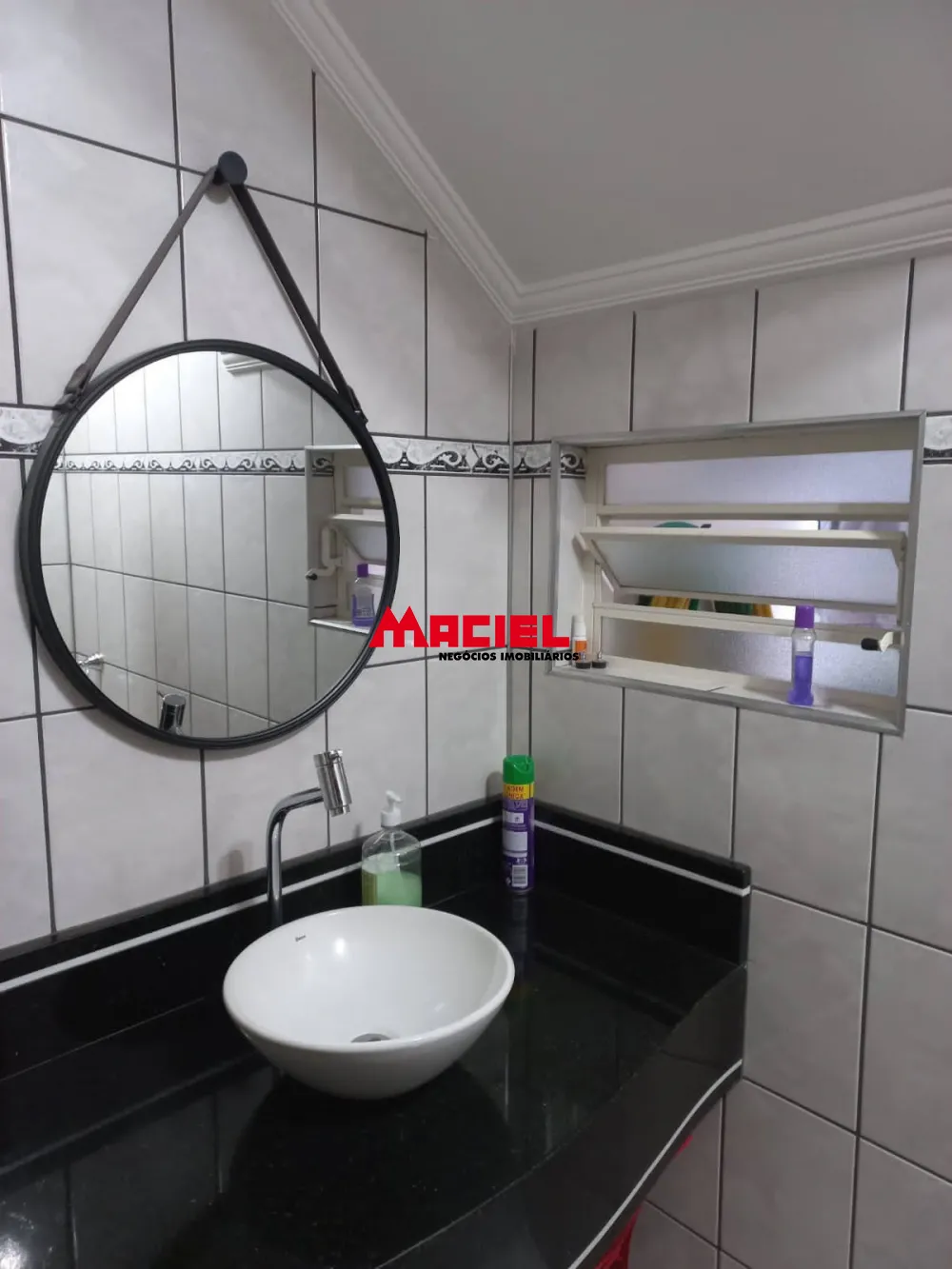 Comprar Casa / Sobrado em S&atilde;o Jos&eacute; dos Campos R$ 820.000,00 - Foto 13