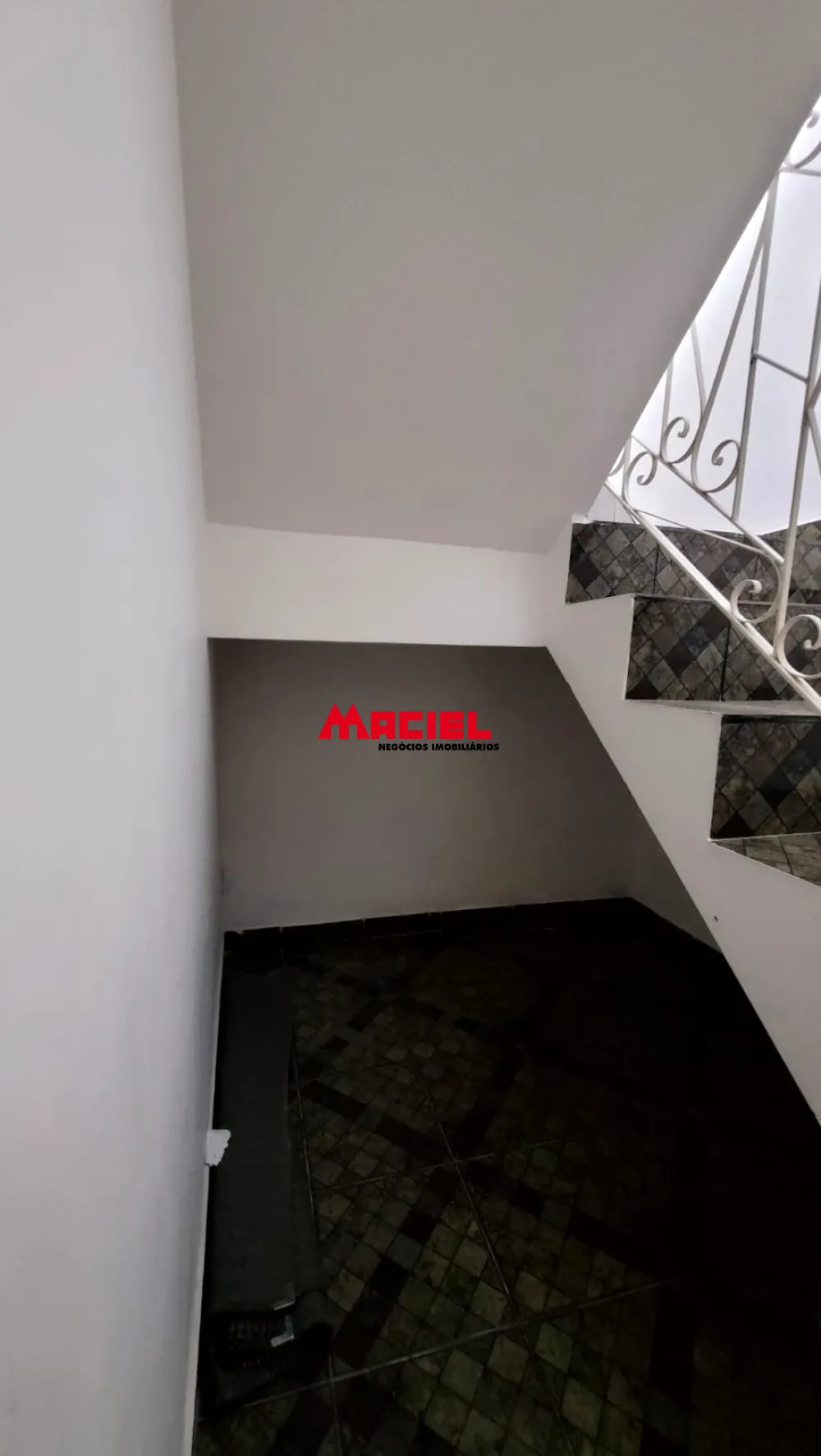 Alugar Casa / Sobrado em S&atilde;o Jos&eacute; dos Campos R$ 4.500,00 - Foto 13