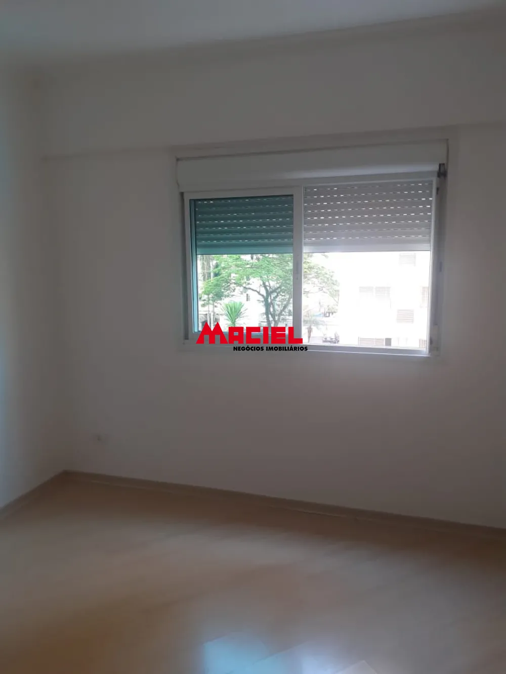 Alugar Apartamento / Padr&atilde;o em S&atilde;o Jos&eacute; dos Campos R$ 10.500,00 - Foto 3