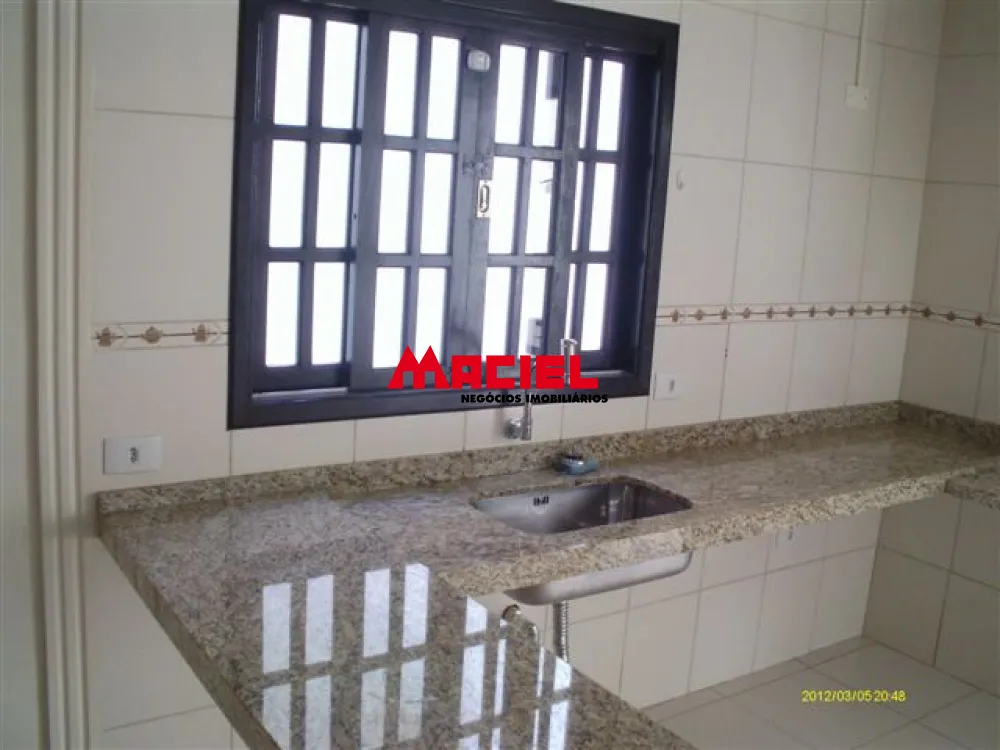 Comprar Casa / Sobrado em S&atilde;o Jos&eacute; dos Campos R$ 750.000,00 - Foto 4
