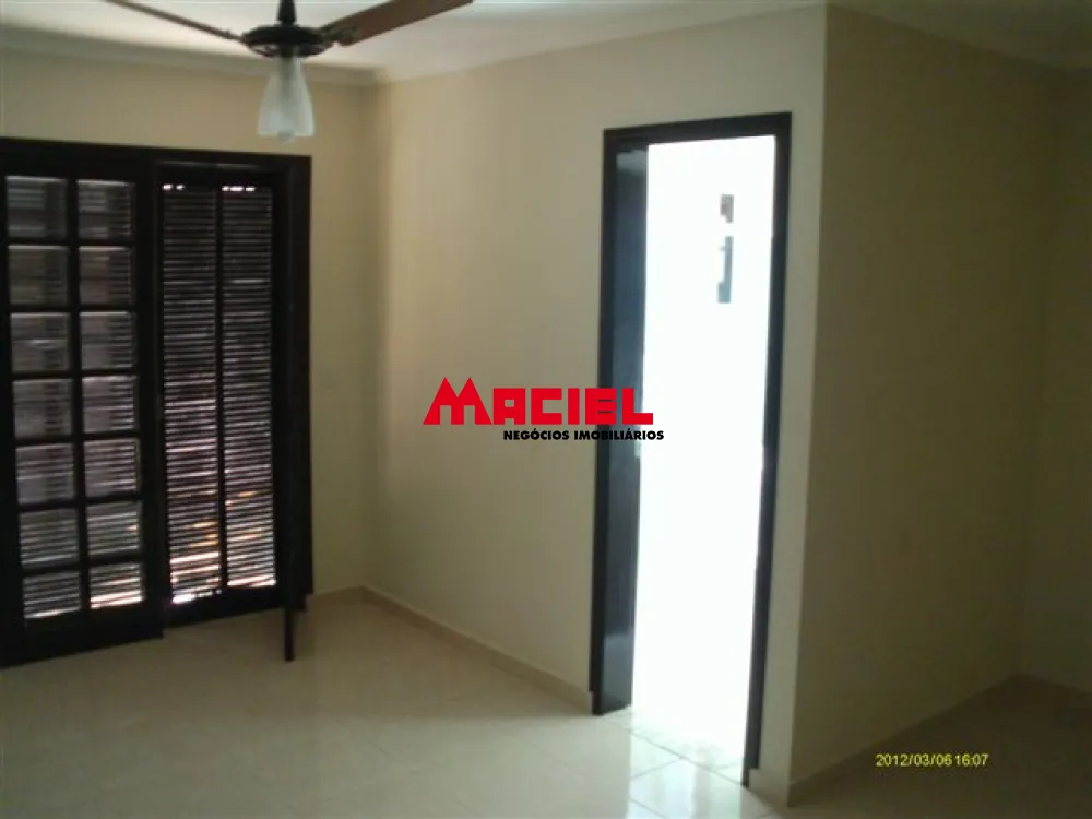 Comprar Casa / Sobrado em S&atilde;o Jos&eacute; dos Campos R$ 750.000,00 - Foto 11