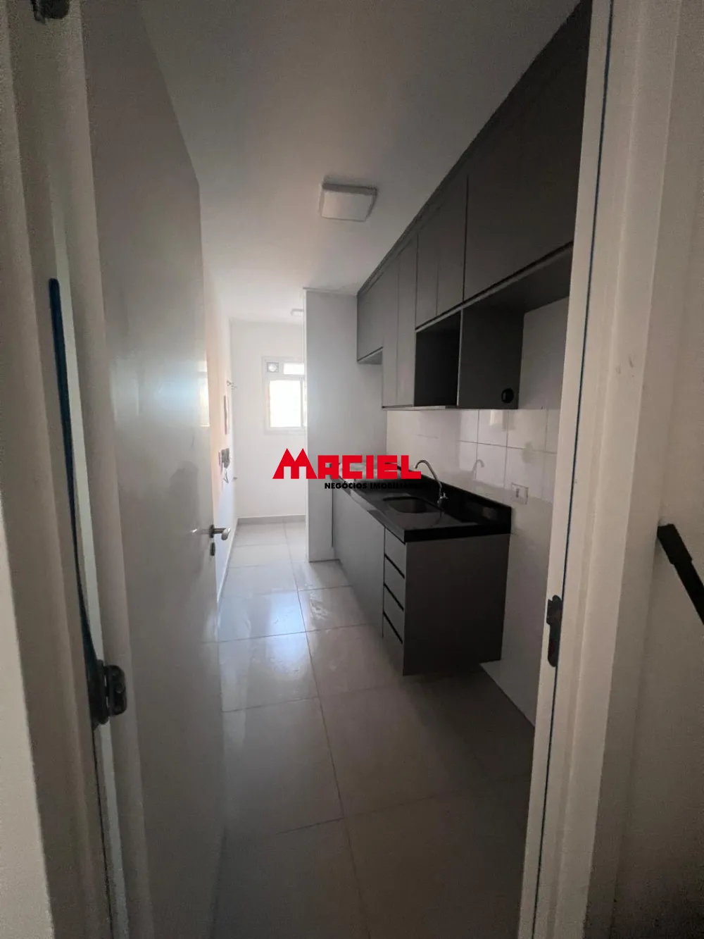 Alugar Apartamento / Padr&atilde;o em Jacare&iacute; R$ 2.400,00 - Foto 5
