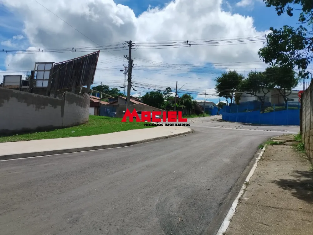 Alugar Comercial / Galp&atilde;o em S&atilde;o Jos&eacute; dos Campos R$ 4.400,00 - Foto 8