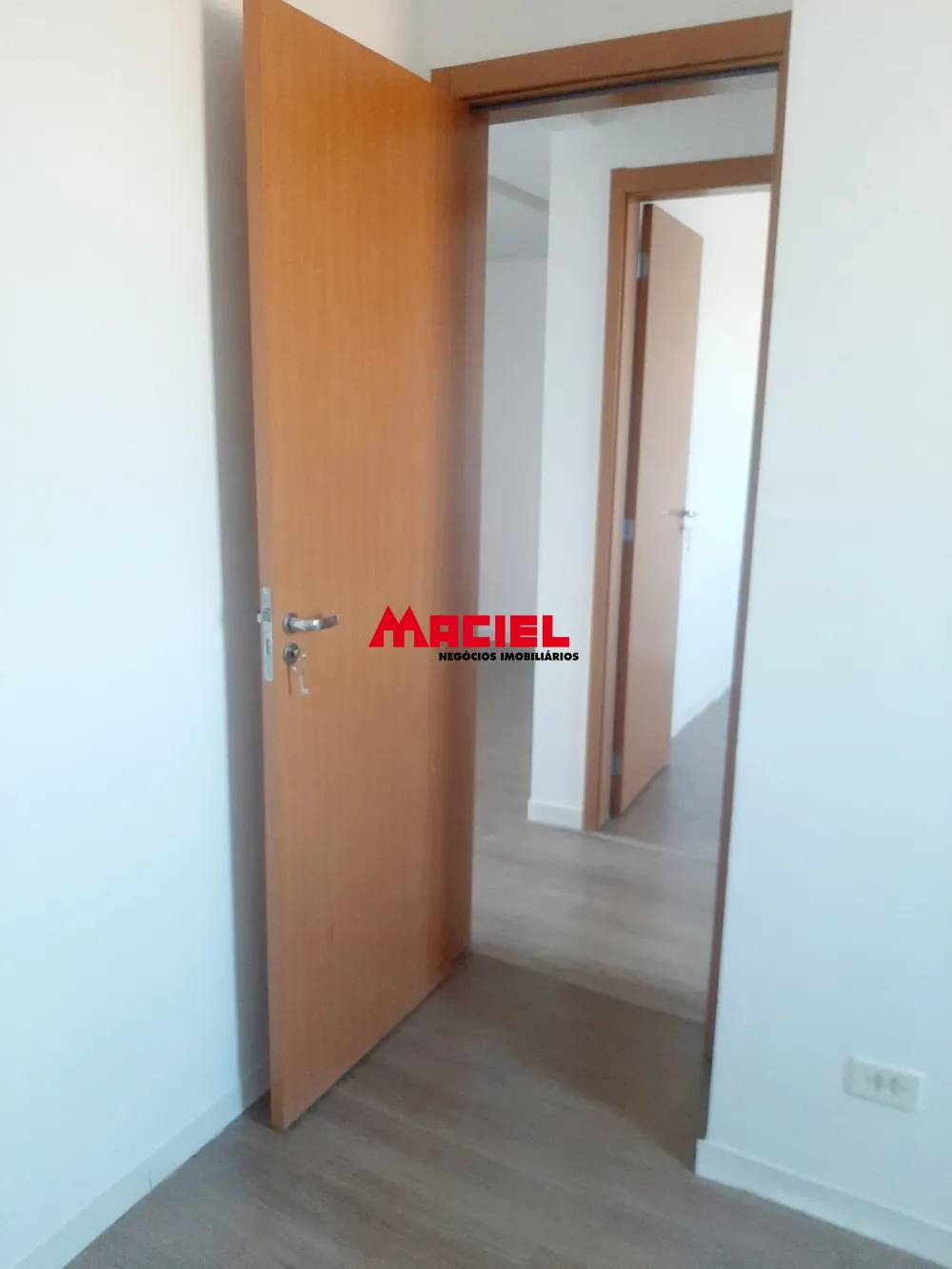 Comprar Apartamento / Padr&atilde;o em S&atilde;o Jos&eacute; dos Campos R$ 450.000,00 - Foto 4