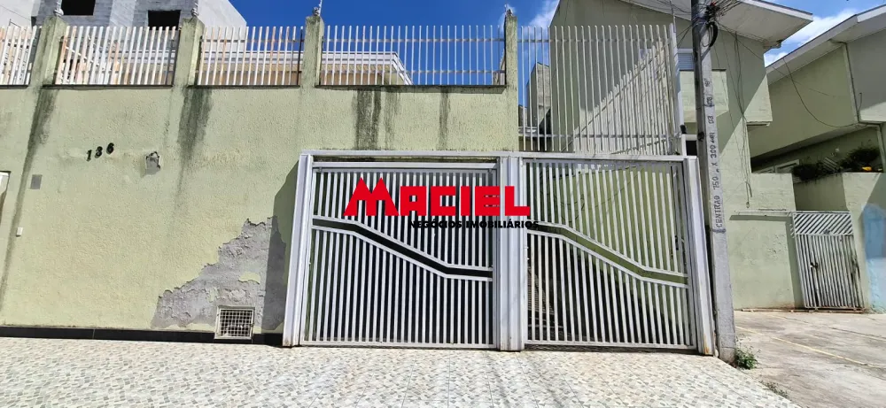 Comprar Casa / Padr&atilde;o em Ca&ccedil;apava R$ 639.900,00 - Foto 1