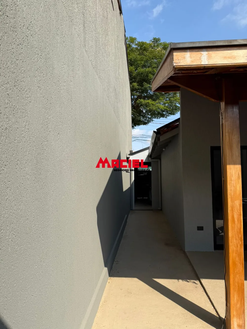 Comprar Casa / Padr&atilde;o em S&atilde;o Jos&eacute; dos Campos R$ 400.000,00 - Foto 14