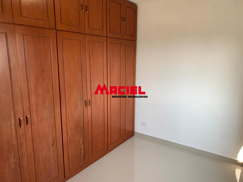 Alugar Apartamento / Padr&atilde;o em S&atilde;o Jos&eacute; dos Campos R$ 2.500,00 - Foto 6