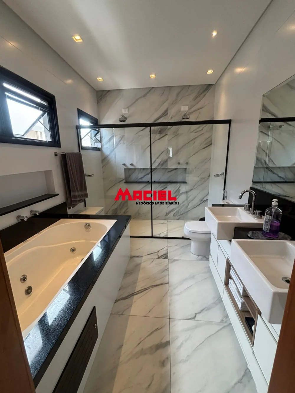 Comprar Casa / Condom&iacute;nio em S&atilde;o Jos&eacute; dos Campos R$ 2.420.000,00 - Foto 13