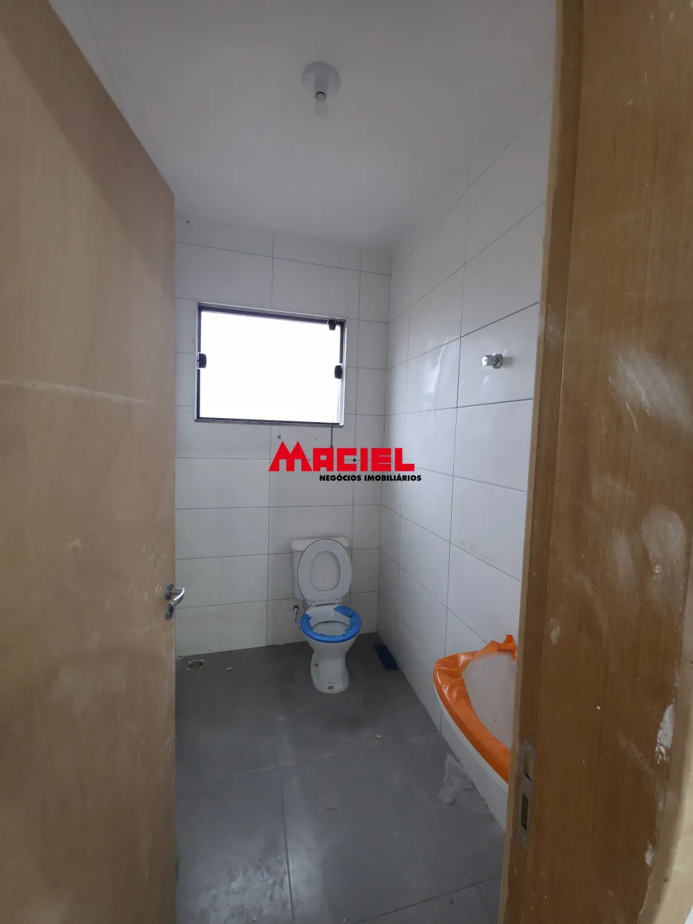 Alugar Comercial / Ponto Comercial em S&atilde;o Jos&eacute; dos Campos R$ 4.500,00 - Foto 7