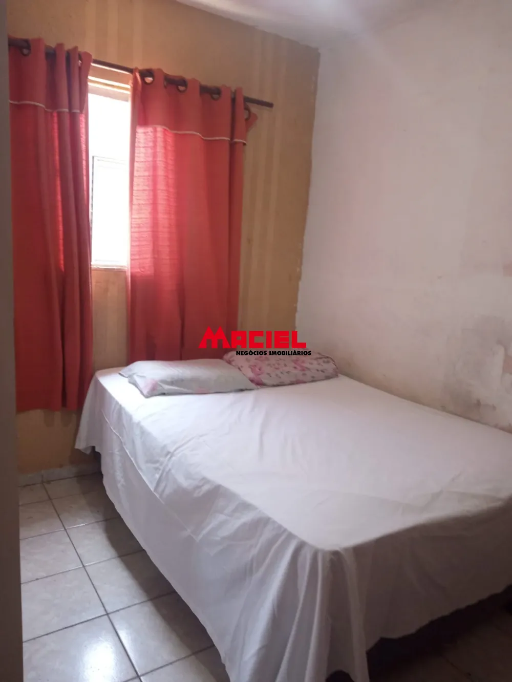 Comprar Casa / Padr&atilde;o em S&atilde;o Jos&eacute; dos Campos R$ 350.000,00 - Foto 3