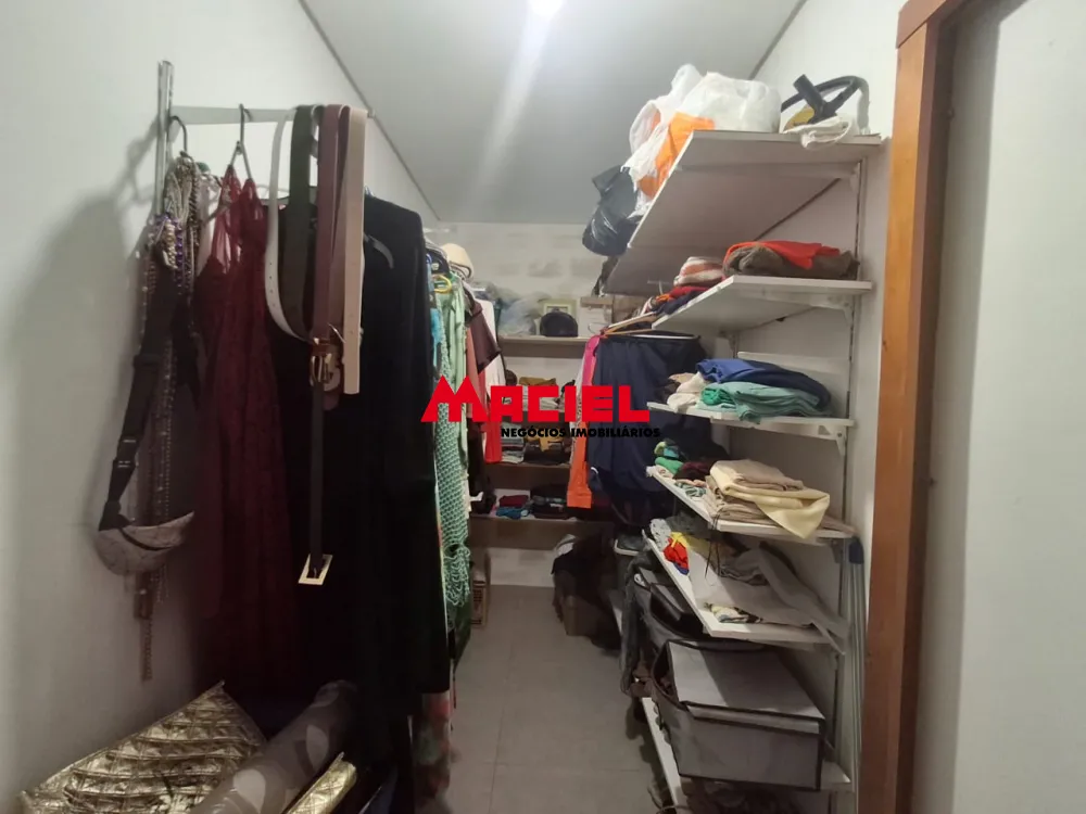 Alugar Casa / Sobrado em S&atilde;o Jos&eacute; dos Campos R$ 5.000,00 - Foto 18