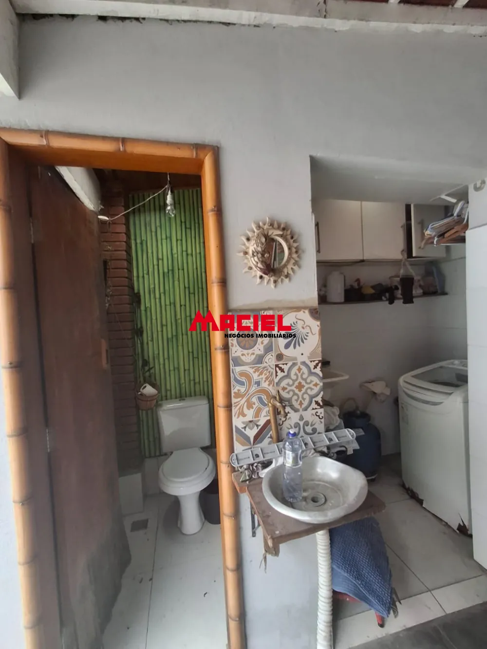 Alugar Casa / Sobrado em S&atilde;o Jos&eacute; dos Campos R$ 5.000,00 - Foto 28