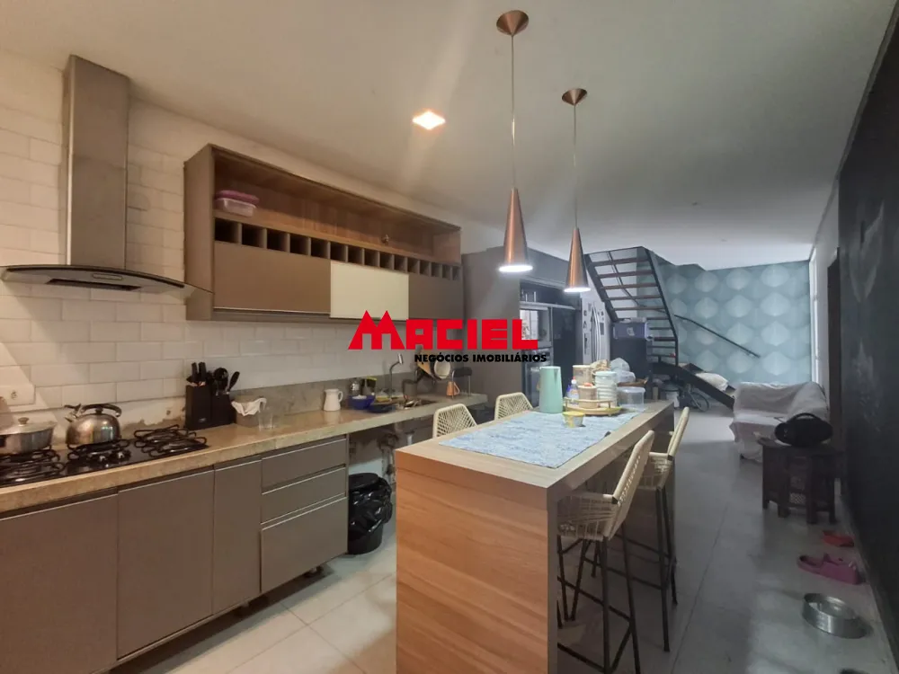 Alugar Casa / Sobrado em S&atilde;o Jos&eacute; dos Campos R$ 5.000,00 - Foto 5