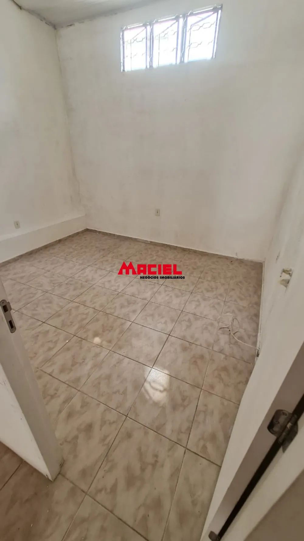 Alugar Comercial / Ponto Comercial em S&atilde;o Jos&eacute; dos Campos R$ 6.000,00 - Foto 4