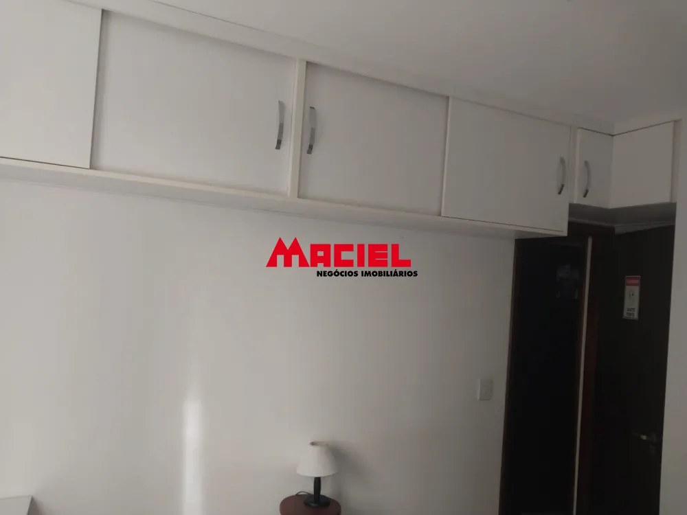 Comprar Apartamento / Padr&atilde;o em S&atilde;o Jos&eacute; dos Campos R$ 330.000,00 - Foto 4