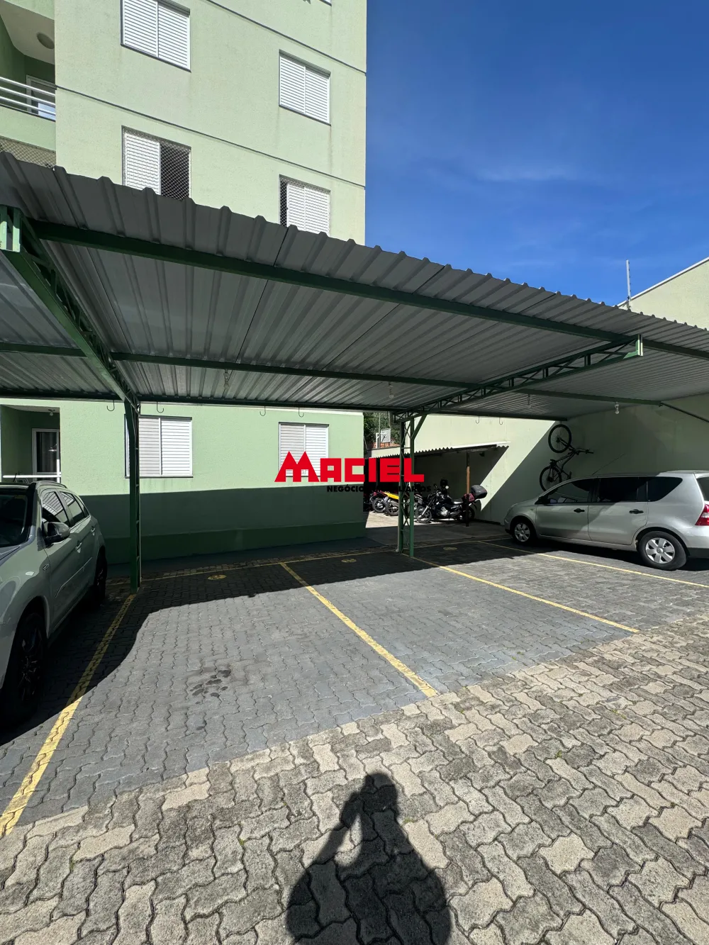 Alugar Apartamento / Padr&atilde;o em S&atilde;o Jos&eacute; dos Campos R$ 3.000,00 - Foto 4