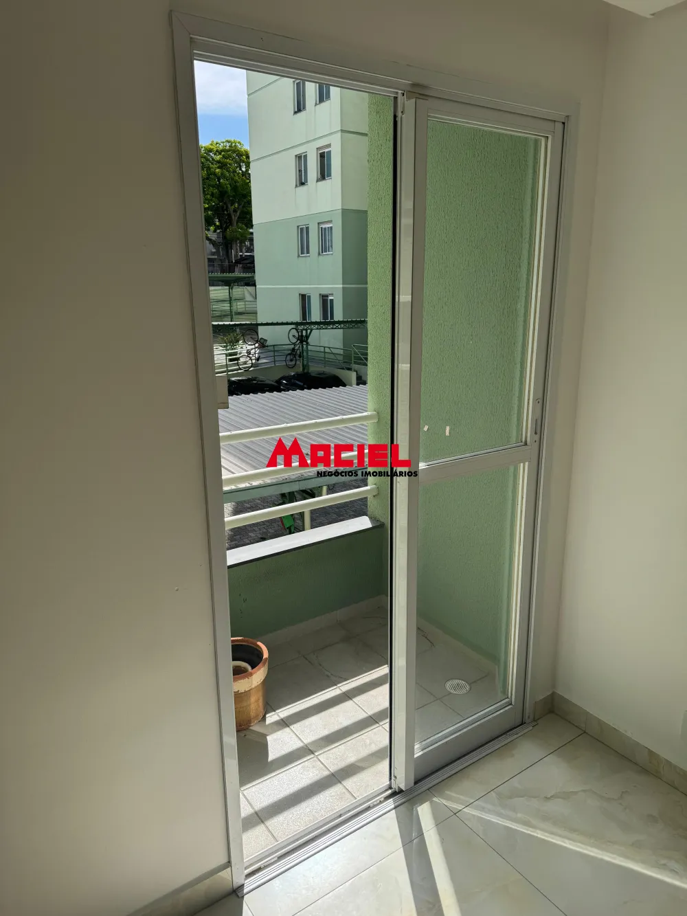 Alugar Apartamento / Padr&atilde;o em S&atilde;o Jos&eacute; dos Campos R$ 3.000,00 - Foto 9