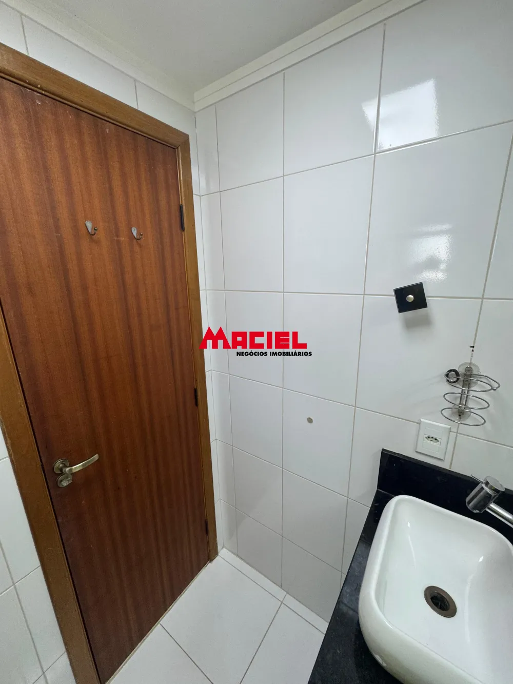 Alugar Apartamento / Padr&atilde;o em S&atilde;o Jos&eacute; dos Campos R$ 3.000,00 - Foto 21