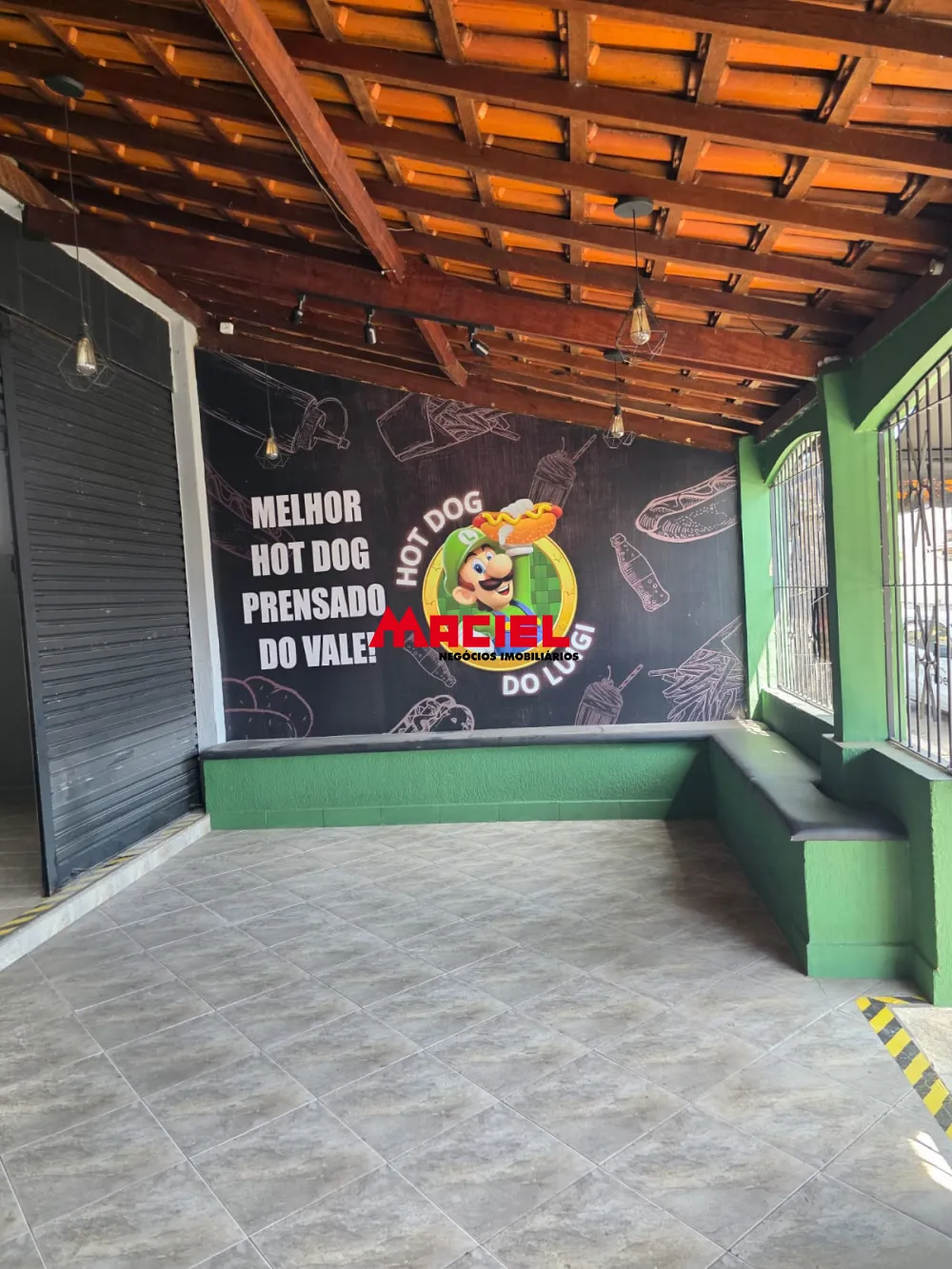 Alugar Comercial / Ponto Comercial em S&atilde;o Jos&eacute; dos Campos R$ 3.300,00 - Foto 3