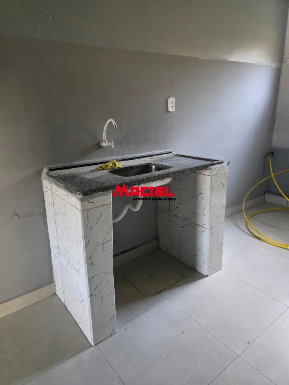 Alugar Comercial / Ponto Comercial em S&atilde;o Jos&eacute; dos Campos R$ 3.300,00 - Foto 15