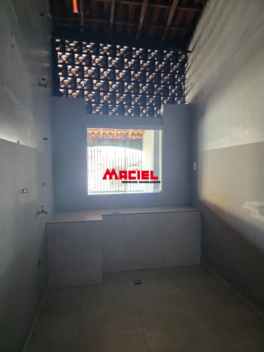 Alugar Comercial / Ponto Comercial em S&atilde;o Jos&eacute; dos Campos R$ 3.300,00 - Foto 17