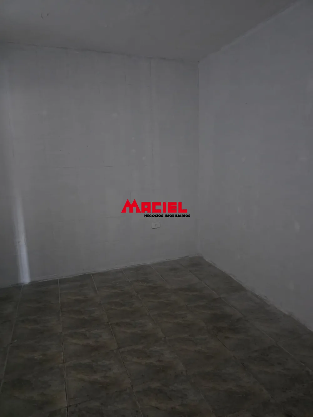 Alugar Comercial / Ponto Comercial em S&atilde;o Jos&eacute; dos Campos R$ 3.300,00 - Foto 25