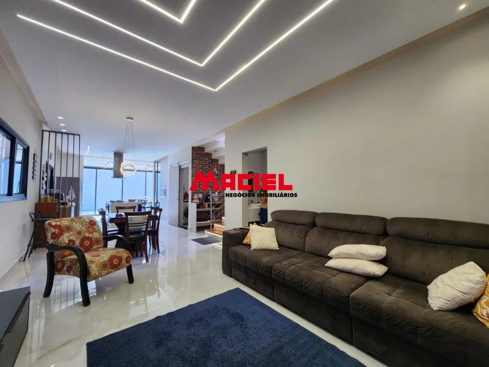 Comprar Casa / Sobrado em S&atilde;o Jos&eacute; dos Campos R$ 1.550.000,00 - Foto 4