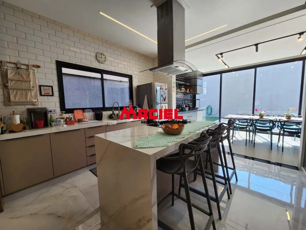 Comprar Casa / Sobrado em S&atilde;o Jos&eacute; dos Campos R$ 1.550.000,00 - Foto 9