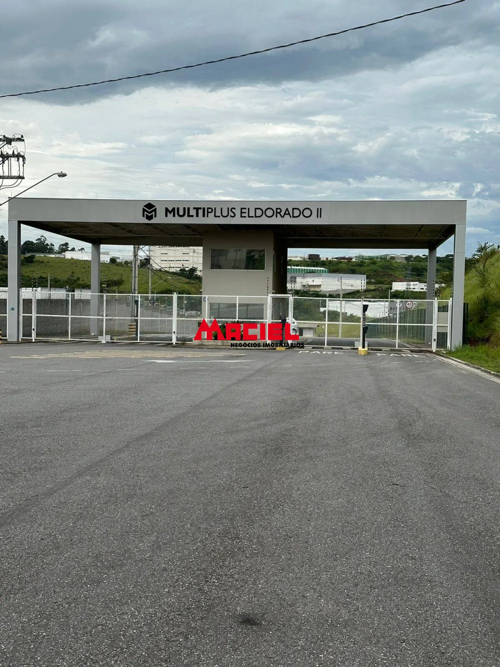 Comprar Comercial / Terreno em Jacare&iacute; R$ 1.000.000,00 - Foto 1