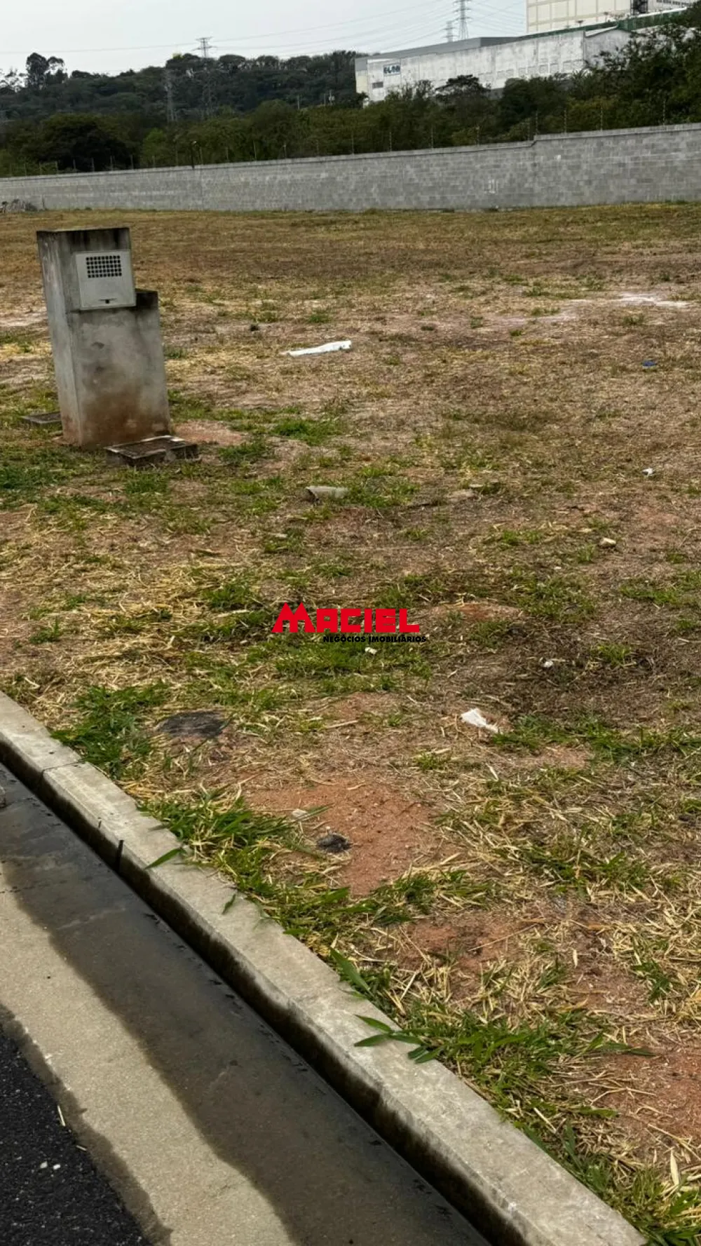 Comprar Comercial / Terreno em Jacare&iacute; R$ 1.000.000,00 - Foto 4