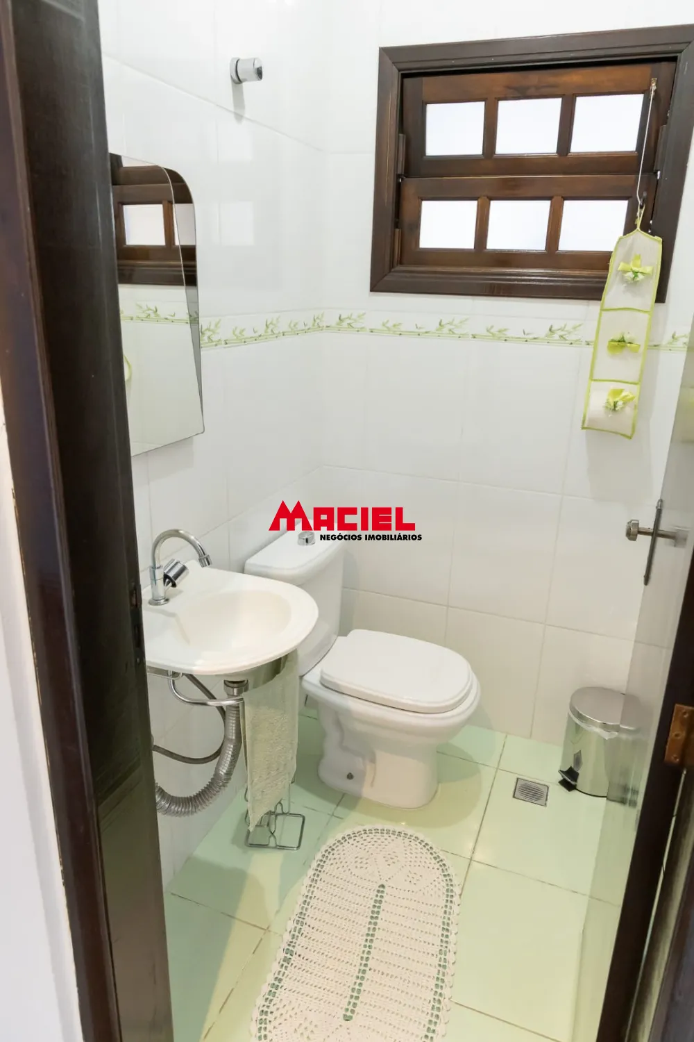 Comprar Casa / Sobrado em Jacare&iacute; R$ 650.000,00 - Foto 17