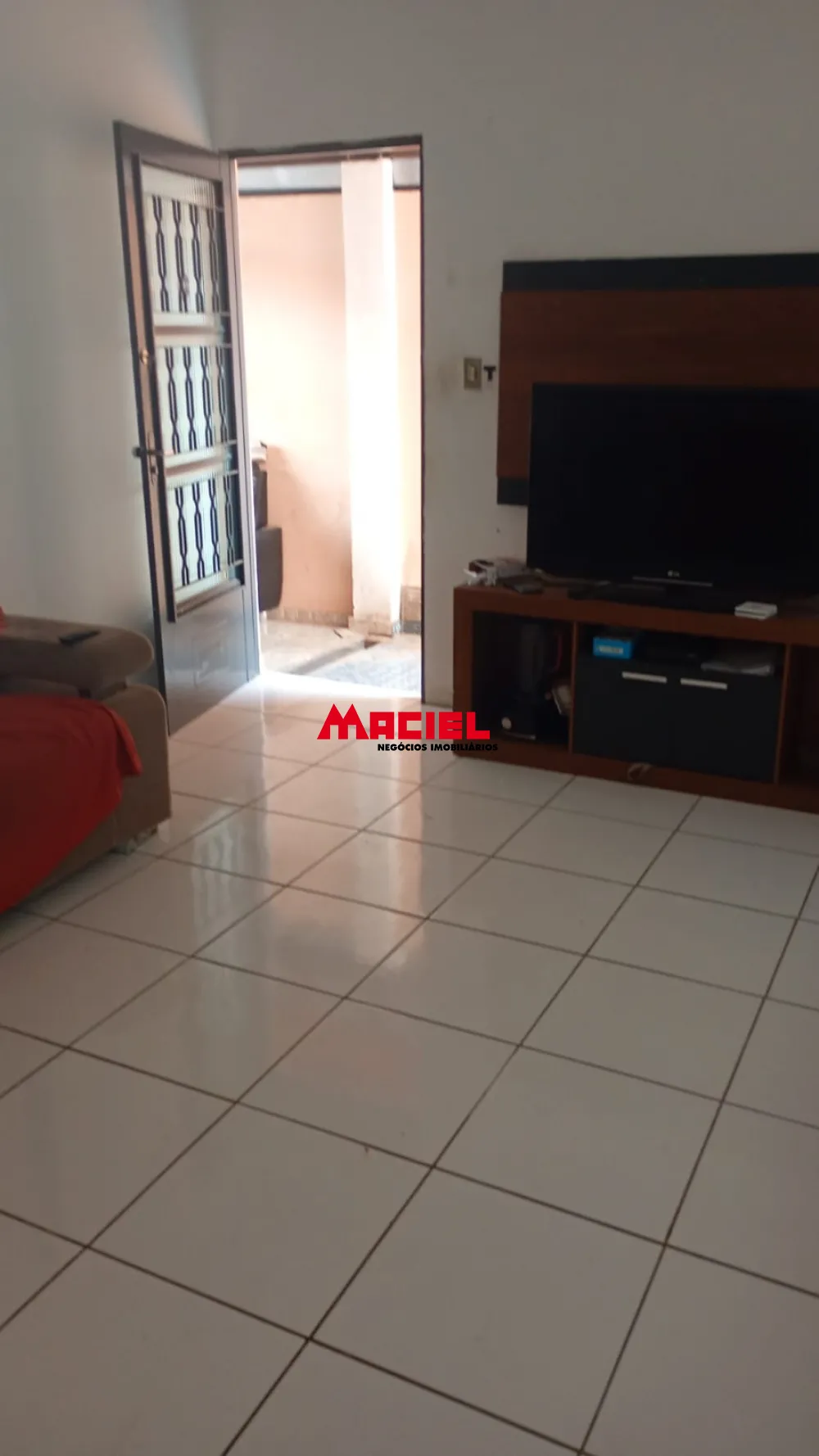 Comprar Casa / Padr&atilde;o em S&atilde;o Jos&eacute; dos Campos R$ 380.000,00 - Foto 5