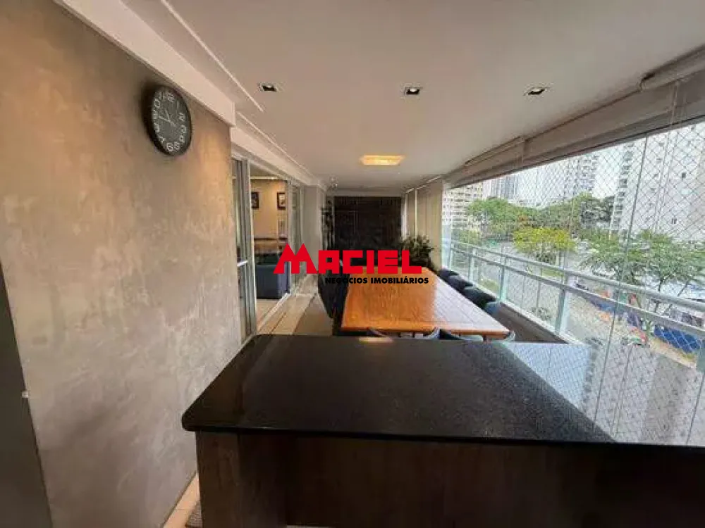 Comprar Apartamento / Padr&atilde;o em S&atilde;o Jos&eacute; dos Campos R$ 1.950.000,00 - Foto 1