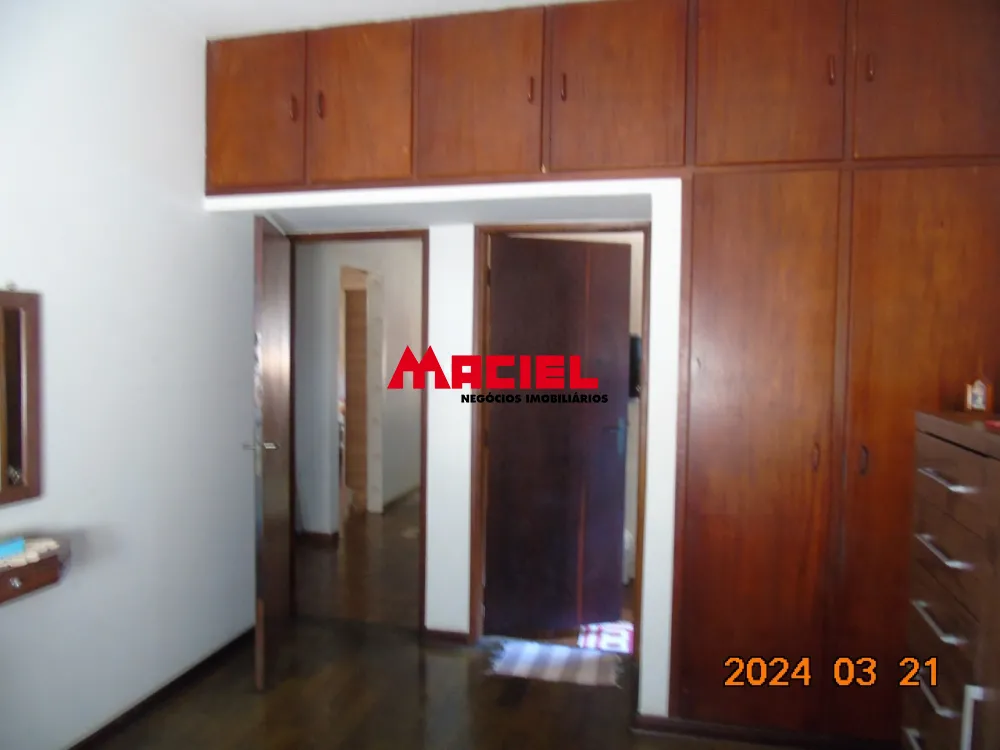 Comprar Casa / Padr&atilde;o em S&atilde;o Jos&eacute; dos Campos R$ 950.000,00 - Foto 17